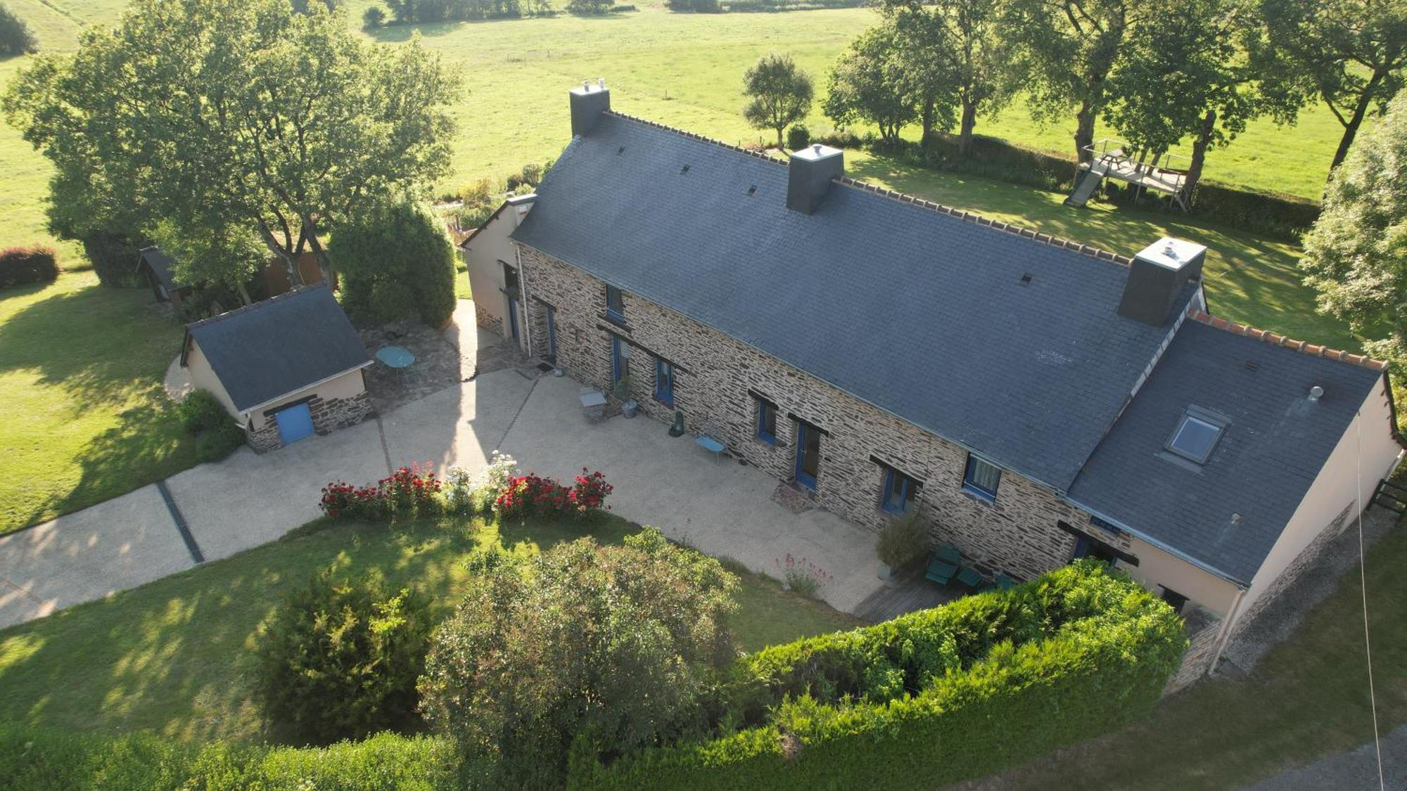 Avel West Bed & Breakfast Le Verger Exterior photo
